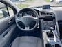 Peugeot 3008 1.6 THP Style Navigatie*Pano*Cruise*Clima*LM velgen*Trekhaak*NAP*Parkeersensoren*APK*