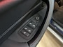 BMW X1 sDrive20i VDL Nedcar Edition X Line | Airco ECC | LED | Trekhaak | Leer | Head Up | Camera | Sfeer | Cruise Control | Stoelverwarming | Isofix | NAP |
