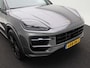 Porsche Cayenne Coupé 3.0 E-Hybrid | Full LED | Trekhaak | Bose Audio | Panorama Dak | 360˚ Camera | Carplay | 18 Ledig Elektrische Stoelen | Parkeersensoren | Adaptive Cruise | Stoel Verwarming en Ventilatie | Navigatiesysteem | 22 Inch | 23.710 Km!!