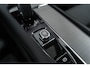 Volvo XC90 T8 Recharge AWD Ultimate Bright | 7-Zits | Longe Range | Google | Schuif-/Kanteldak | Head-Up Display | 360 Camera | Keyless | Getint Glas | Adaptieve Cruise | DAB | Stoel-/Stuurverwarming | Harman Kardon Audio |  21" LM