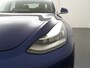 Tesla Model 3 Performance AWD 513pk FSD MEEGELEVERD PAKKET! €71.440,- nieuw! 0-100kmh 3.4sec! Lmv-20" AutoPilot Carbon-Spoiler Full Self-Driving Capability (=autonome parkeerfunctie, autopilot, zelfstandige rijstrookwissel € 6.400) Premium-HiFi Pano.dak Camera Leer Ada Navi Led ACC DAB Voorverwarming interieur en Keyless via GSM-App One-Pedal-Drive Rode Remklauwen Premium Audio Veel grip door 4WD vierwielaandrijving.  Origineel Nederlandse auto nieuwprijs €72.080 Garantie op Accu en motor tot 28-12-2027/192.000km