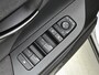 Toyota C-HR 1.8 Hybrid 140 Dynamic Limited | Dodehoek assistent | Parkeersensoren V+A | Stoelverwarming | Metallic lak | Rijklaar