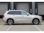 Volvo XC90 T8 Automaat Plug-in hybrid AWD Ultra Bright Verwarmbare voorstoelen | Ventileerbare voorstoelen | Verwarmbaar stuurwiel | Verwarmbare achterbank | Premium audio by Bowers & Wilkins | Luchtvering | Rondom zichtcamera | 20 inch Lichtmetalen velgen | Alarmklasse 3