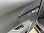 Peugeot e-2008 EV GT Pack 136 PK Automaat | 12-2022 Auto | Meest Complete Uitvoering | Glazen Schuif-Kanteldak | 18" Lichtmetalen Velgen | Navigatie | Alcantara Stoelen | Stoelverwarming | Climate Control | Adaptieve Cruise Control | Camera | Hoge Zitpositie |