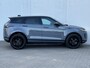 Land Rover Range Rover Evoque 1.5 P300e AWD SE PHEV / Virtual Cockpit / Head-Up Display / Keyless Start / Navigatie full map / EAER 55 km stad 63 km / Elektrische Trekhaak (Trekgewicht 1.600kg) / Elektrisch Verstelbare Voorstoelen met Geheugenset / 360° Camera / Verwarmde- Voorstoelen en Stuurwiel / Climate- en Cruise Control