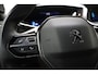 Peugeot e-2008 EV GT Pack 50 kWh | 3-Fase | 136pk | Navigatie | Climate Control | Stoelverwarming | Keyless entry start | Camera | Cruise Control Adaptief