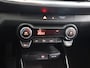 Kia Stonic 1.0 T-GDi MHEV DynamicPlusLine | Trekhaak | Keyless | Navigatie | Parkeercamera | Apple Carplay/Android Auto | Climate Control |