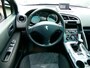 Peugeot 3008 1.6 VTi ST Clima Cruise Navi Trekhaak 1500kg. Hoge instap