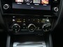 Skoda Octavia Combi 1.0 TSI Greentech Business Edition Navigatie Stoelverwarming Parkeersensoren