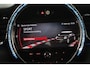 MINI Cooper Mini 1.5 Camden Plus Edition (PANORAMADAK, ACHTERUITRIJCAMERA, HEAD-UP, H&K AUDIO, SFEERVERLICHTING, STOELVERWARMING)