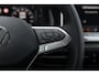 Volkswagen Golf Life Edition eHybrid | 'App-Connect' draadloze smartphone integratie | Achterbank in ongelijke delen neerklapbaar incl. middenarmsteun en doorlaadmogelijkheid | Afstandscontrolesysteem (Front Assist)