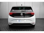 Volkswagen ID.3 Limited Edition Inclusief €2000,- inruilvoordeel | 'App-Connect' draadloze smartphone integratie | Afstandscontrolesysteem (Front Assist), met voetgangers- en fietsersherkenning | Automatische afstandsregeling (Adaptive Cruise Control)