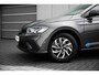 Volkswagen Polo Life Edition Inclusief €2000,- inruilvoordeel | 'App-Connect' smartphone integratie | Buitenspiegels elektrisch instel- verwarm- en inklapbaar | Parkeersensoren voor en achter (Park Distance Control)