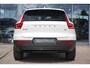 Volvo XC40 2.0 B4 Plus Dark | 2.000 kg trekgewicht! |  Trekhaak elektrisch | Adaptieve Cruise Control | Pilot Assist | Elektrisch verstelbare stoelen + Geheugen | Harman/Kardon Audio | Stoel & Stuurverwarming | Google Services | Keyless Entry| Elektrische achterklep