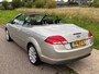 Ford Focus Coupé-Cabriolet 2.0 Titanium Clima LMV 17" Cruisecontrol Leder Stoelverwarming PDC ABS EBD Dealeronderhoud Nieuwe Apk!