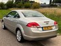 Ford Focus Coupé-Cabriolet 2.0 Titanium Clima LMV 17" Cruisecontrol Leder Stoelverwarming PDC ABS EBD Dealeronderhoud Nieuwe Apk!