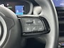 Jeep Avenger Longitude 54 kWh | Parkeersensoren | Apple Carplay/Android Auto | Climate control