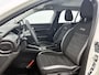 Jeep Avenger Longitude 54 kWh | Parkeersensoren | Apple Carplay/Android Auto | Climate control