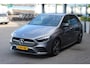 Mercedes-Benz B-klasse 180 Star Edition AMG Line NL Auto!!