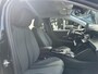 Peugeot e-208 EV Style 50 kWh Navigatie | Apple Carplay/Android Auto | Parkeersensoren | Cruise Controle | Navigatie | Stoelverwarming
