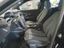 Peugeot 2008 1.2 Hybrid 136 Allure | Climate control | Apple Carplay/Android Auto | 17" Lichtmetalen velgen
