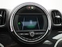 MINI Countryman 1.5 Cooper S E ALL4 | Automaat | Navigatie | Panoramadak | Cruise Control | Comfort Access | Parkeersensoren achter | Dakrails | Sportstuur | Climate Control | Radio MINI Visual Boost | LED-verlichting | Mistlampen voor |