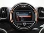 MINI Countryman 1.5 Cooper S E ALL4 | Automaat | Navigatie | Panoramadak | Cruise Control | Comfort Access | Parkeersensoren achter | Dakrails | Sportstuur | Climate Control | Radio MINI Visual Boost | LED-verlichting | Mistlampen voor |