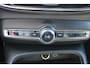 Volvo XC40 231PK Single Motor 70 kWh Core Nubuck bekleding / Google Navigatie / Warmte Pomp / Climate pack / Privacy Glass / Camera achter
