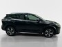 Nissan Qashqai N-Connecta Navi , camera , panoramadak , cruisde , lm velgen , parkeersensoren , climate .