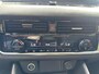 Nissan Qashqai N-Connecta Navi , camera , panoramadak , cruisde , lm velgen , parkeersensoren , climate .