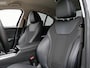 BMW 3-Serie 318i/ CARPLAY/ LIVE COCKPIT/ SHADOW LINE/ 19INCH VELGEN/ SPORTSTOELEN