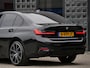 BMW 3-Serie 318i/ CARPLAY/ LIVE COCKPIT/ SHADOW LINE/ 19INCH VELGEN/ SPORTSTOELEN