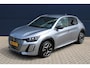 Peugeot 208 1.2 Hybrid 145 e-DCS6 GT | Navigatie | Climate Control | Dodehoek Sensoren | Keyless Entry + Start | Apple Carplay | Camera V+A |