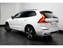 Volvo XC60 2.0 T6 Plug-in hybrid AWD Plus Dark | Luchtvering | Panoramadak | Leder | Elek stoel | Camera