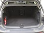Volkswagen Golf 1.4 eHybrid | Panoramadak | Trekhaak | Achteruitrijcamera | Stoel- en stuurwielverwarming | Keyless | Adaptieve cruise control | Navigatie |