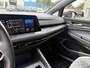 Volkswagen Golf 1.5 eTSI 150pk R-Line | LED | Adapt. Cruise | Apple Carplay | Sportstoelen | PDC V+A | Virtual Cockpit