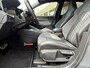 Volkswagen Golf 1.5 eTSI 150pk R-Line | LED | Adapt. Cruise | Apple Carplay | Sportstoelen | PDC V+A | Virtual Cockpit