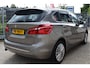 BMW 2-Serie Active Tourer 218i High Executive | Head Up | Leder | Navi | Stoelverwarming