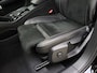 Volvo XC40 B4 AWD 211pk R-Design / Nubuck / Camera achter / Trekhaak / BLIS / ACC / Elektr. Achterklep / Alarm klasse 3 / Lane Keeping Aid / Verw. Voorruit /
