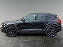 Volvo EX40 Single Motor Extended Range Plus Black Ed. 82 kWh | Extra getint glas | Keyless Entry | Harman/Kardon Audio | Stoelverwarming |