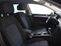Volkswagen Passat Variant 1.4 TSI PHEV GTE Business | Digital cockpit Pro | 360 camera | Dodehoek detectie | Stoelverwarming voor en achter | Standkachel | Parkeerasisstent | LED matrix verlichting | Navigatie |