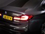 BMW 5-Serie 520i High Executive M-Sport (SFEERVERLICHTING, PANORAMADAK, HEAD-UP DISPLAY, STOELVERWARMING, NAVIATIE PROFESSIONAL)