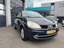 Renault Scenic 2.0-16V Tech Line