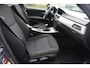 BMW 3-Serie Touring 316I BUSINESSLINE ORIGINEEL NEDERLANDS NAVIGATIE TREKHAAK ECC AIRCO CRUISECONTROL BLUETOOTH PARKEERSENSOREN 18INCH 4X ELECTR.RAMEN-SPIEGELS