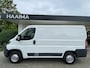 Peugeot Boxer 328 2.0 BlueHDI L1H1 Profit+ | 3 zitplaatsen | Weinig kilometers | Laadruimte inrichting nieuw | Bluetooth