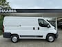 Peugeot Boxer 328 2.0 BlueHDI L1H1 Profit+ | 3 zitplaatsen | Weinig kilometers | Laadruimte inrichting nieuw | Bluetooth
