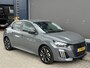 Peugeot 208 1.2 Turbo 100 PK Allure 6-Bak | Navigatie via Telefoon | Stoelverwarming | 360 Graden Camera | Adaptieve Cruise Control | LED Verlichting | Climate Control | Dode Hoek Detectie | Voor + Achter Parkeersensoren | 16" Lichtmetalen Velgen |