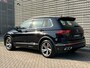 Volkswagen Tiguan 1.4 TSI eHybrid 245pk DSG R-Line / Panoramadak / IQ LED Matrix / 19" LMV / Camera / Stuur en Stoelverwarming **