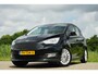 Ford C-Max 1.0 125PK Titanium X | Panther Black | AppleCarplay/360PDC/NAV/Cruise/Trekhaak/Parkeerhulp/Nw.Riem - Super compleet!