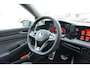 Volkswagen Golf 1.5 eTSI R-Line | Automaat | CarPlay| Vol opties | Digitaal | 18 inch | Dealerauto | Inruil mogelijk